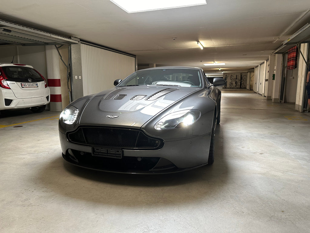 Aston Martin V12 Vantage Coupé 6.0 Sportshift