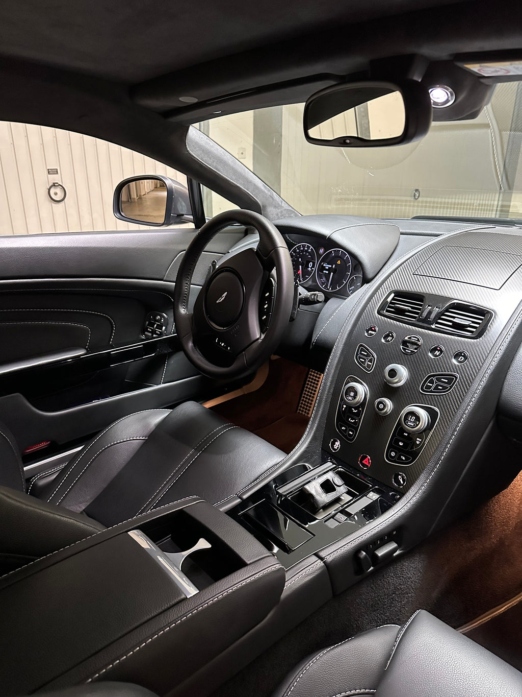 Aston Martin V12 Vantage Coupé 6.0 Sportshift