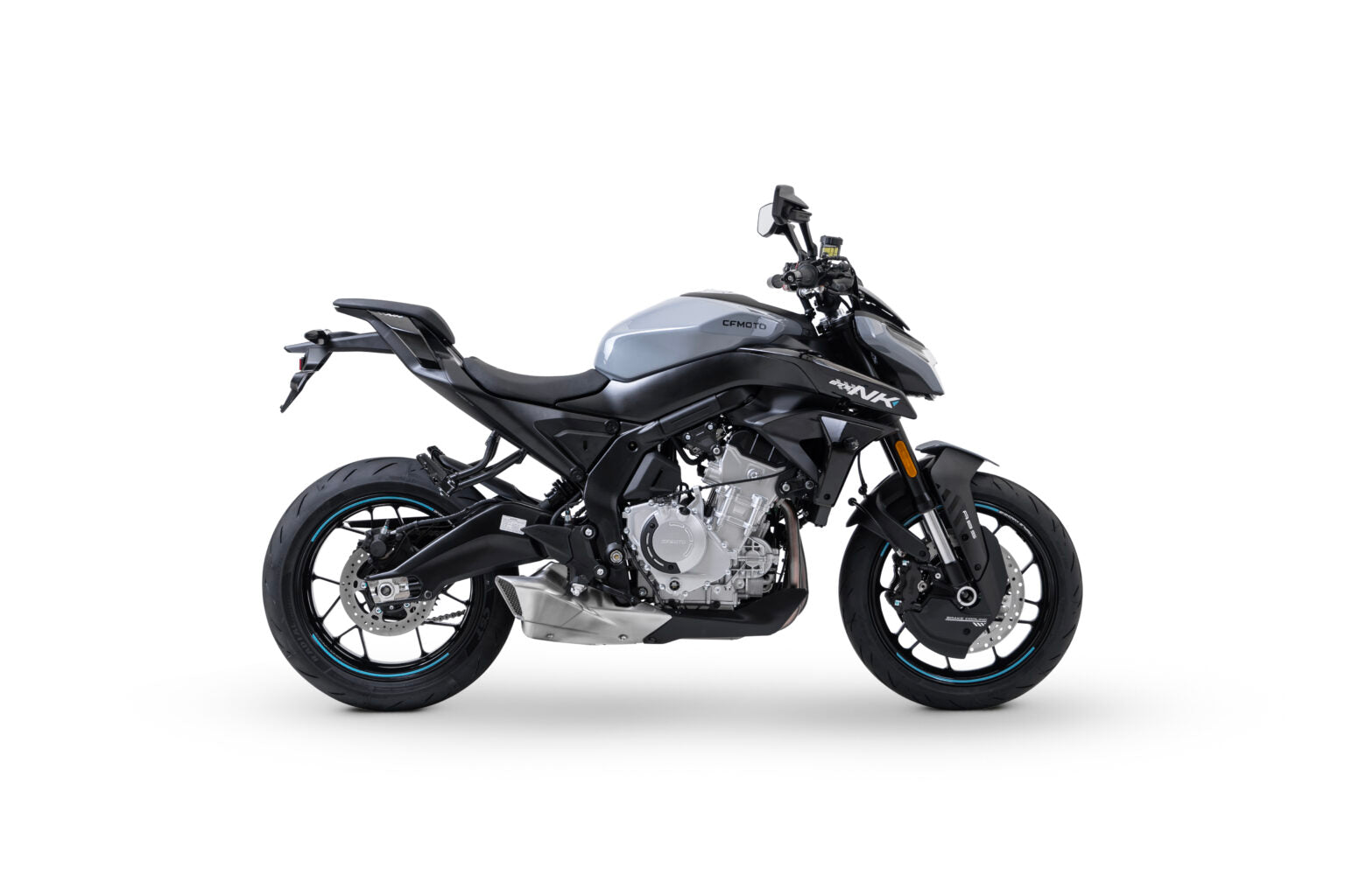 CFMOTO 675NK