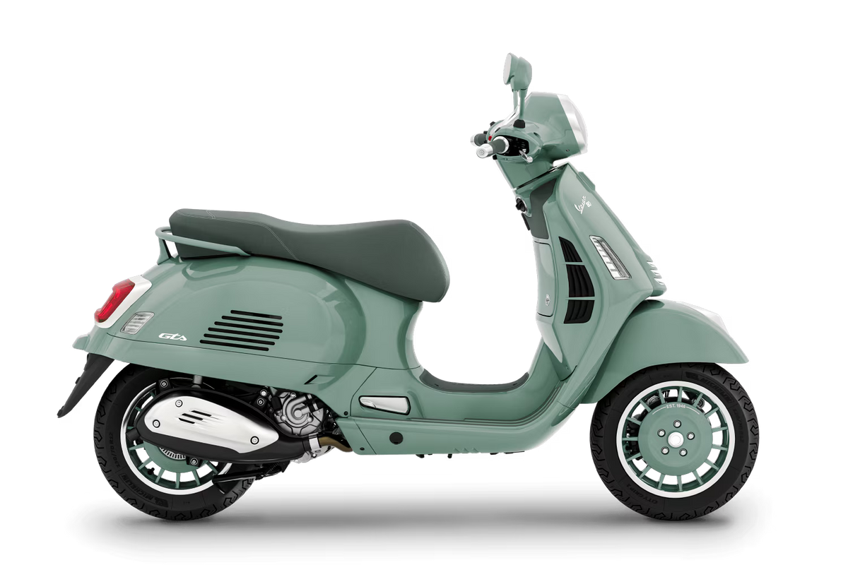 Vespa GTS 80th