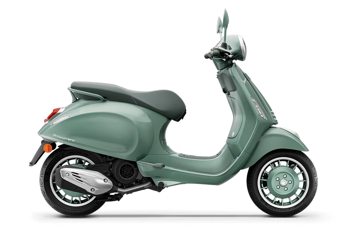 Vespa Primavera 125 80th